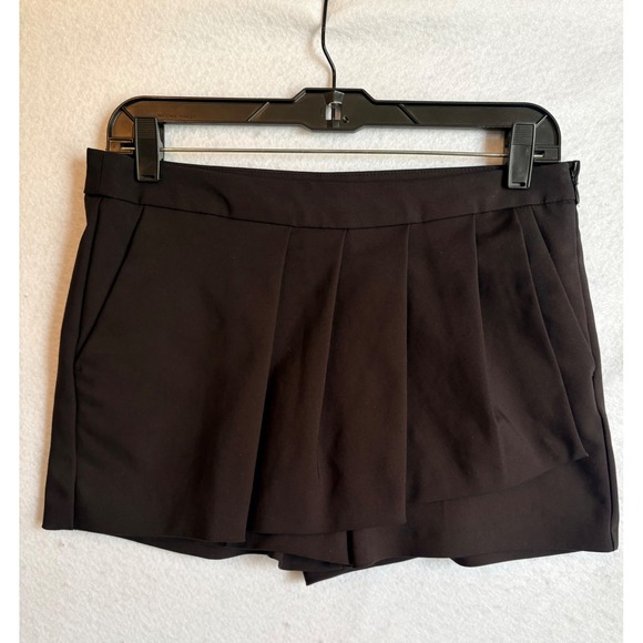 Zara Pants - Zara Trafaluc Black Pleated Skort Size Small Side Zip Mini Skirt Shorts